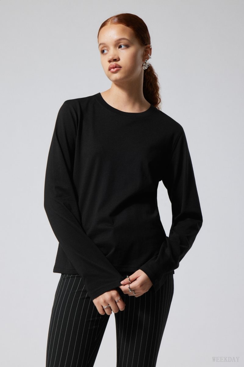 Weekday 2-pack Essence Standard Long Sleeves トップス レディース 黒 白 Japan | W3R-8027