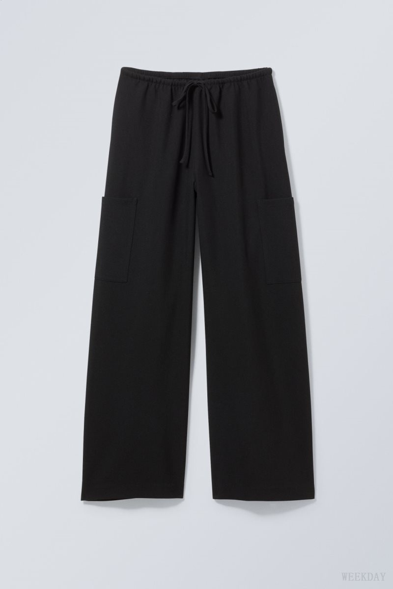 Weekday Adisa Suiting Cargo Trousers ズボン レディース 黒 Japan | J6J-4582