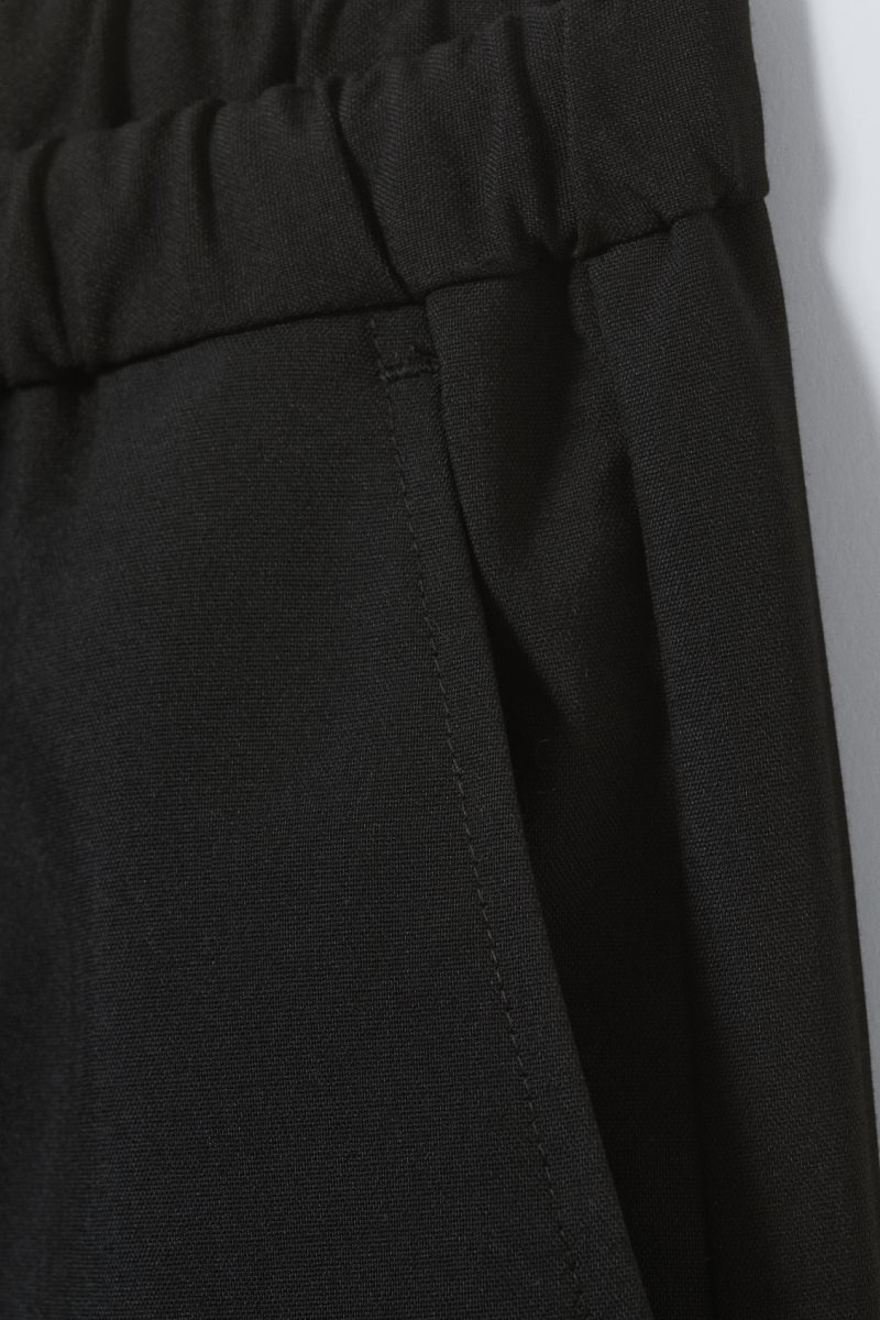 Weekday Axel Relaxed Suit Trousers ズボン メンズ 黒 Japan | I1X-1785
