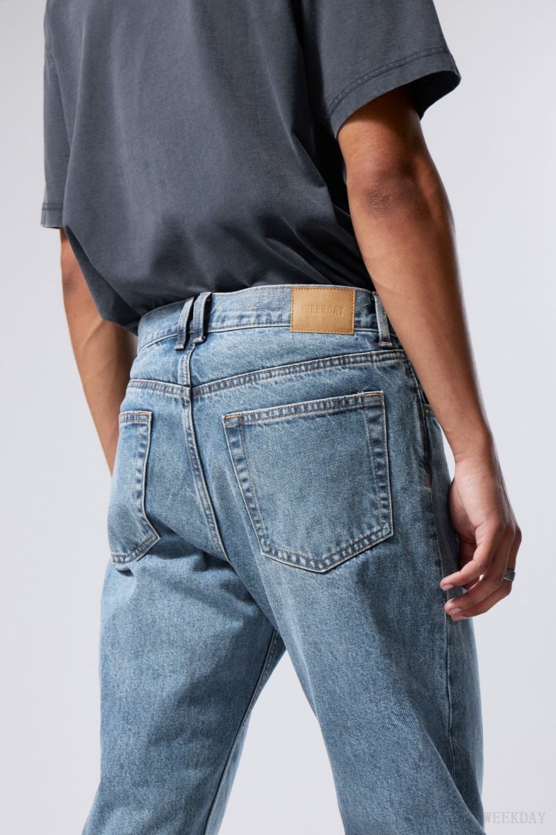 Weekday Barrel Relaxed Tapered Jeans デニム メンズ 青 Japan | F6Y-3023