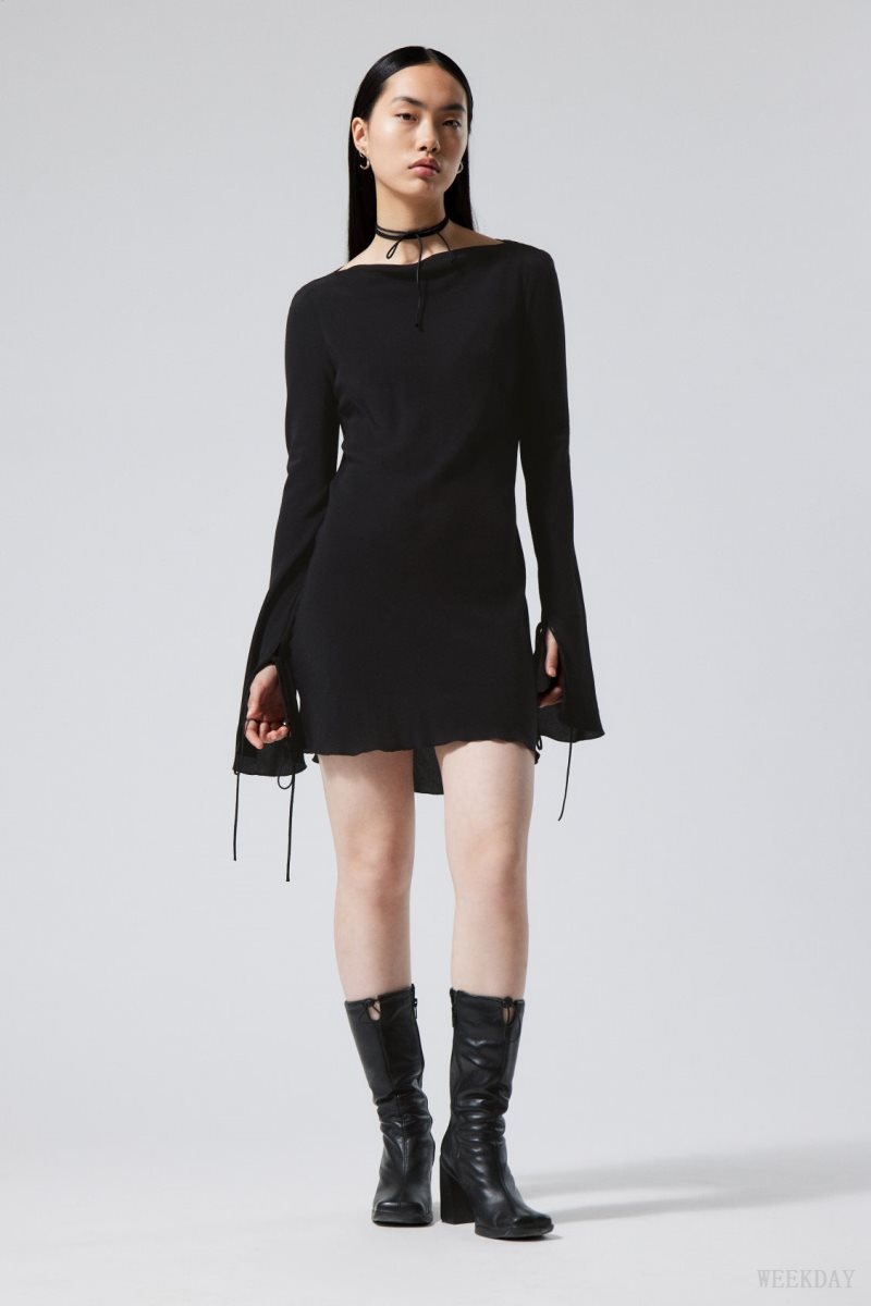 Weekday Bella Mini ドレス ワンピース レディース 黒 Japan | O0R-2343
