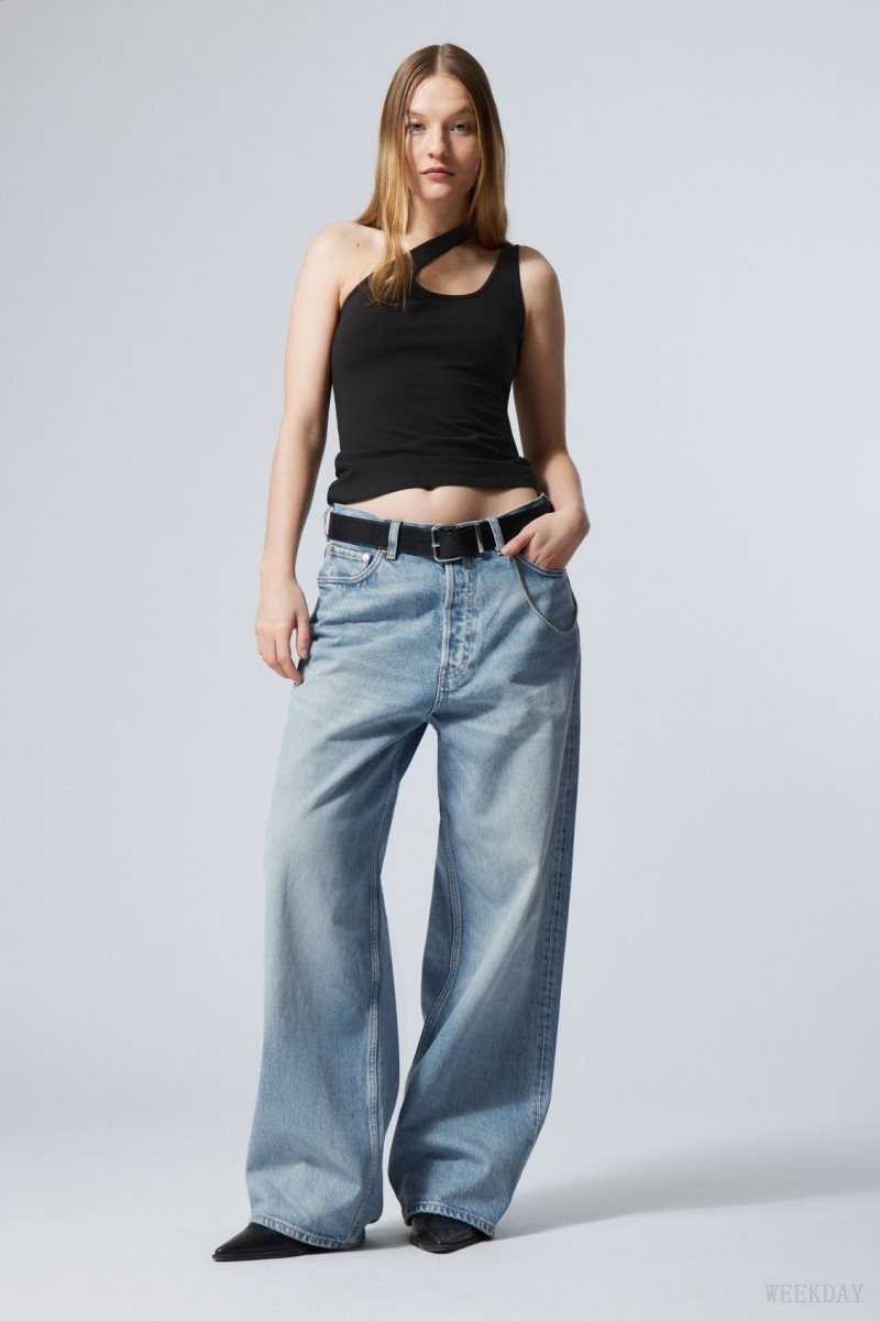 Weekday Elaf One Shoulder Top トップス レディース 黒 Japan | T1V-1652