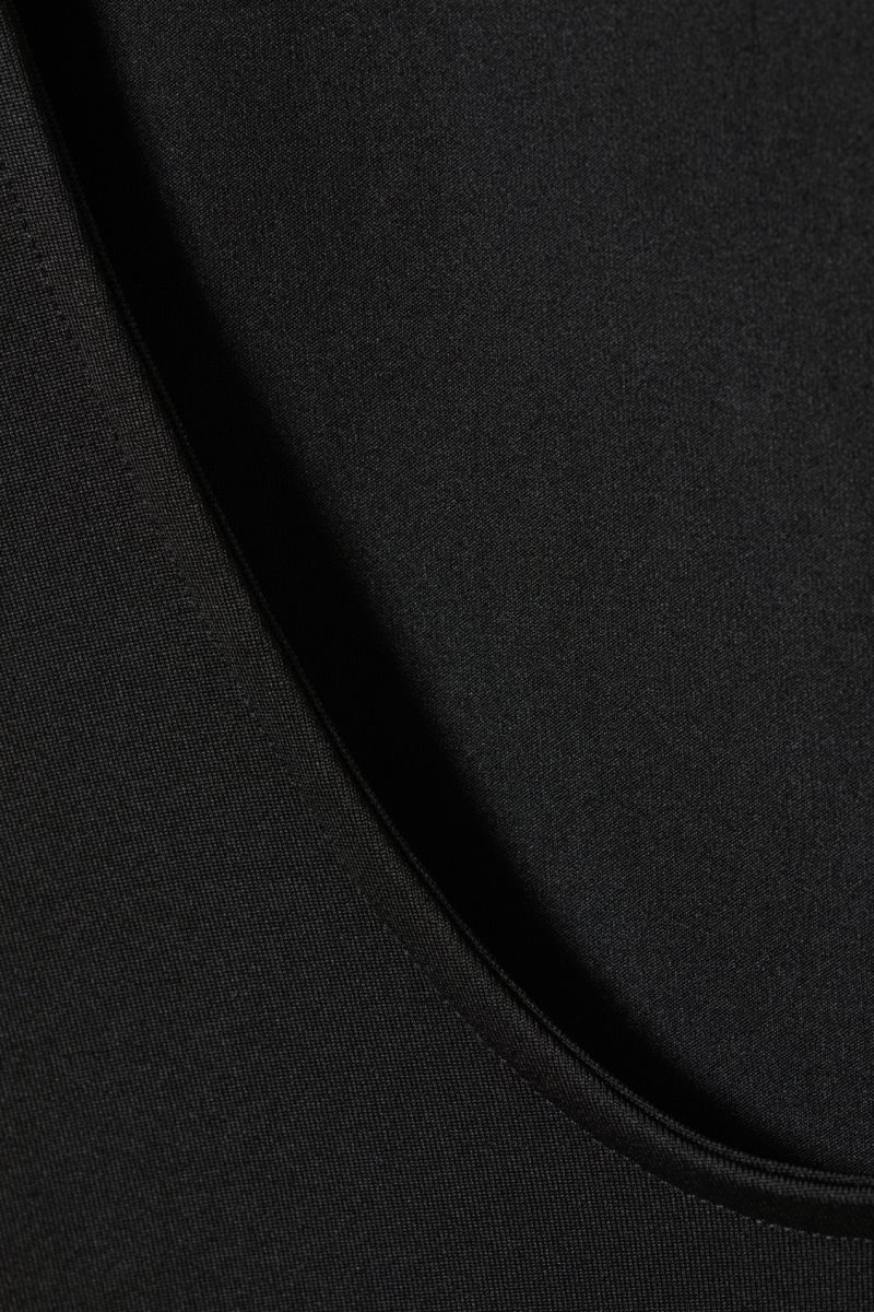 Weekday Gizem Open Back Long Sleeve Top トップス レディース 黒 Japan | E2Y-7400