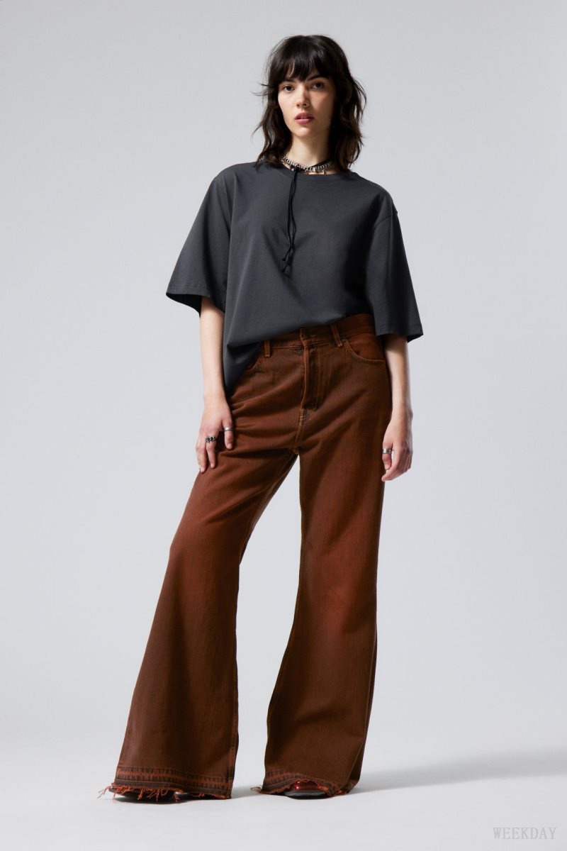 Weekday Grove Low Baggy Flared Jeans デニム レディース 赤 Japan | H8D-3952