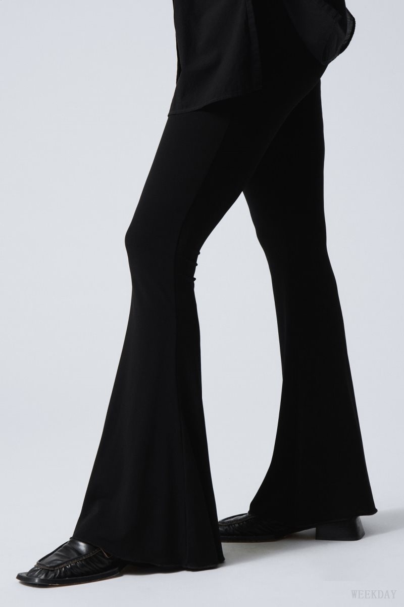 Weekday Mina Flared Jersey Trousers ズボン レディース 黒 Japan | X9W-5382
