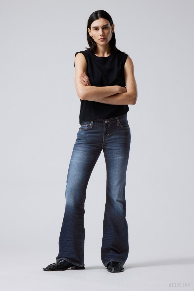 Weekday Nova Low Bootcut Wrinkle Jeans デニム レディース 青 Japan | D5G-5425