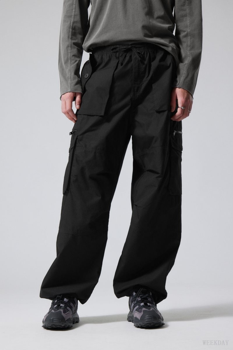 Weekday Piper Loose Cargo Trousers ズボン メンズ 黒 Japan | R9D-2800