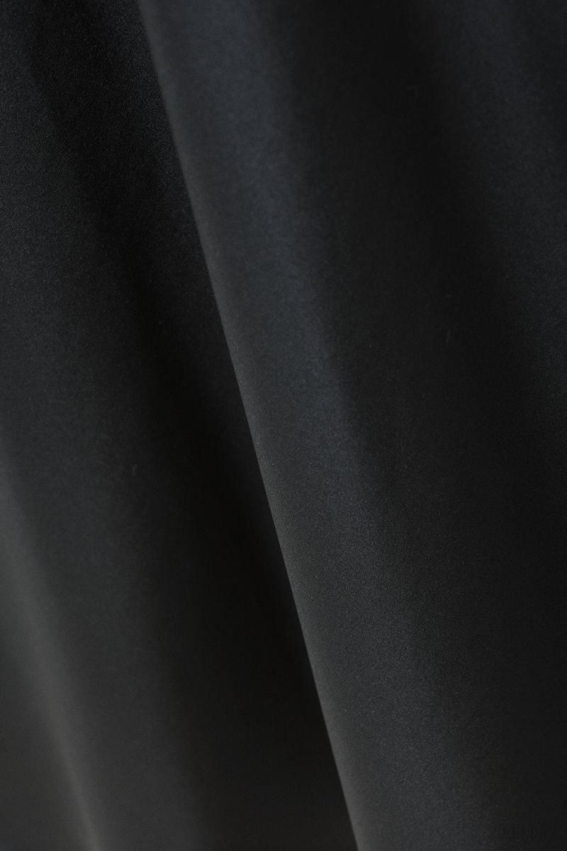 Weekday Trace Pull On Satin Skirt スカート レディース 黒 Japan | H2U-8920