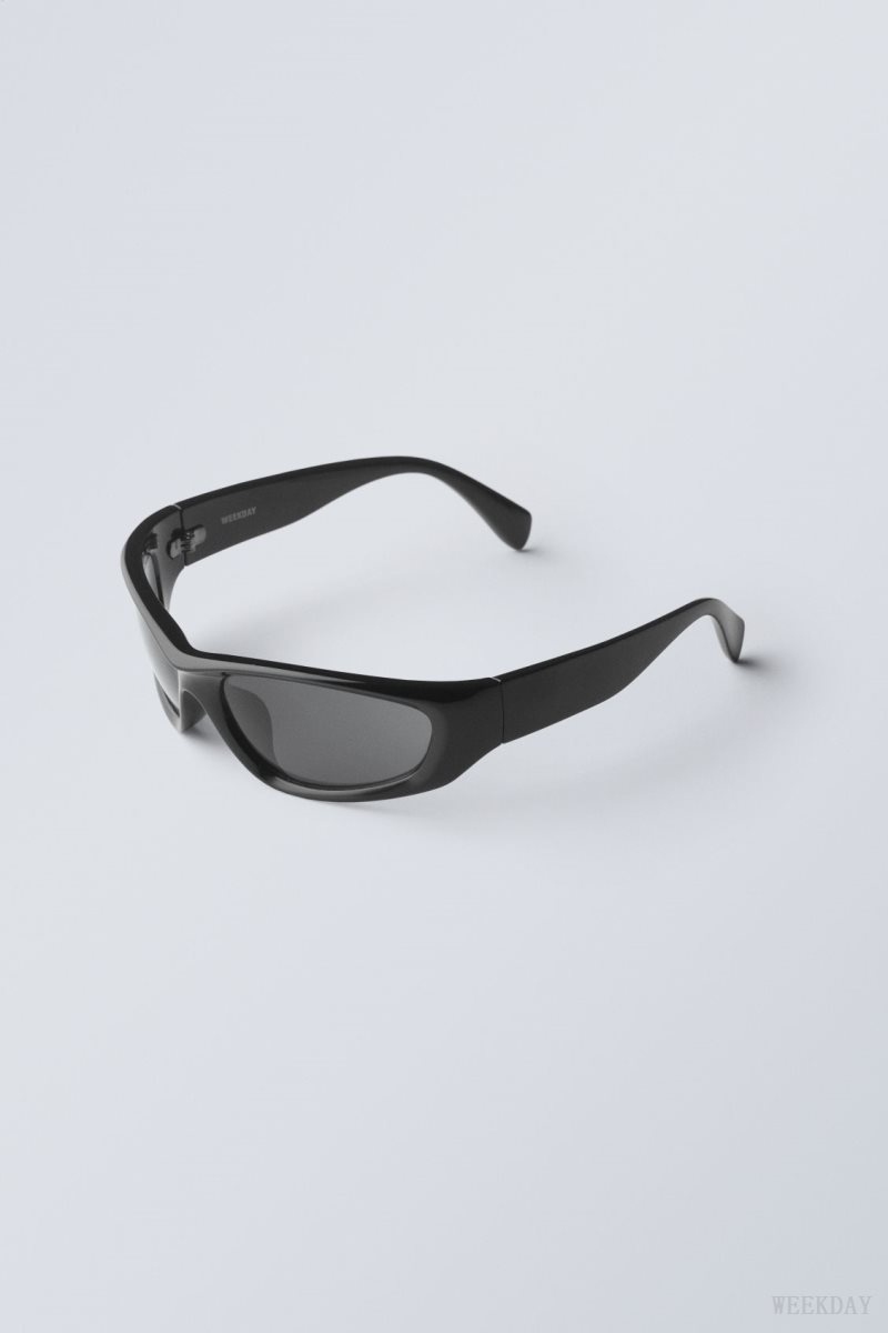 Weekday Trek Sunglasses サングラス レディース 黒 Japan | H4D-1953